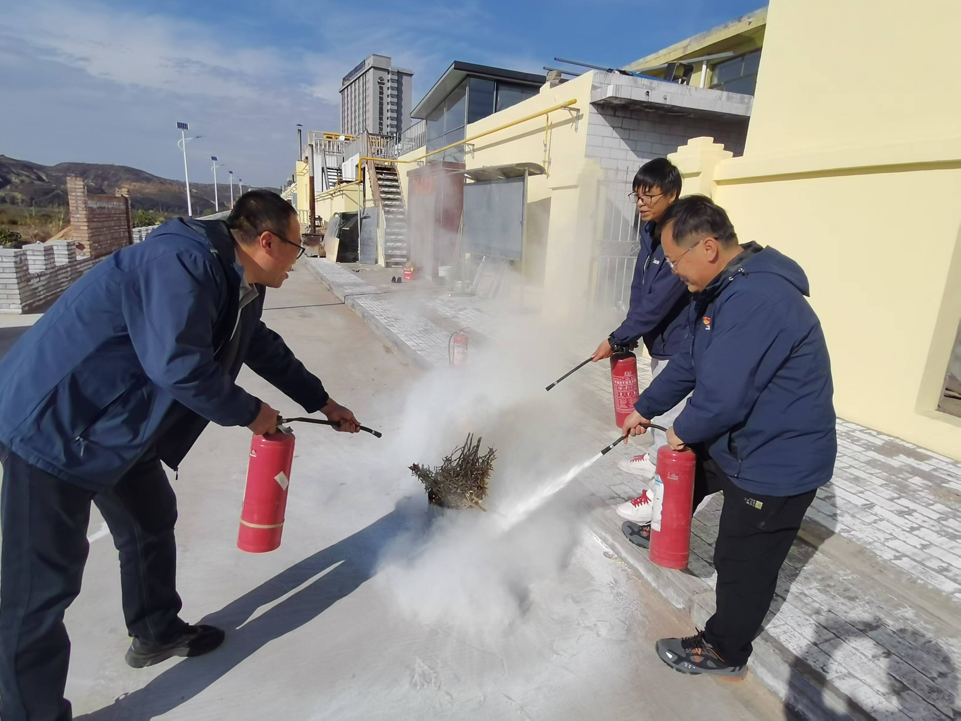 陜煤建設(shè)韓城公司土建第五項(xiàng)目部：三策共振，奏響安全強(qiáng)音”